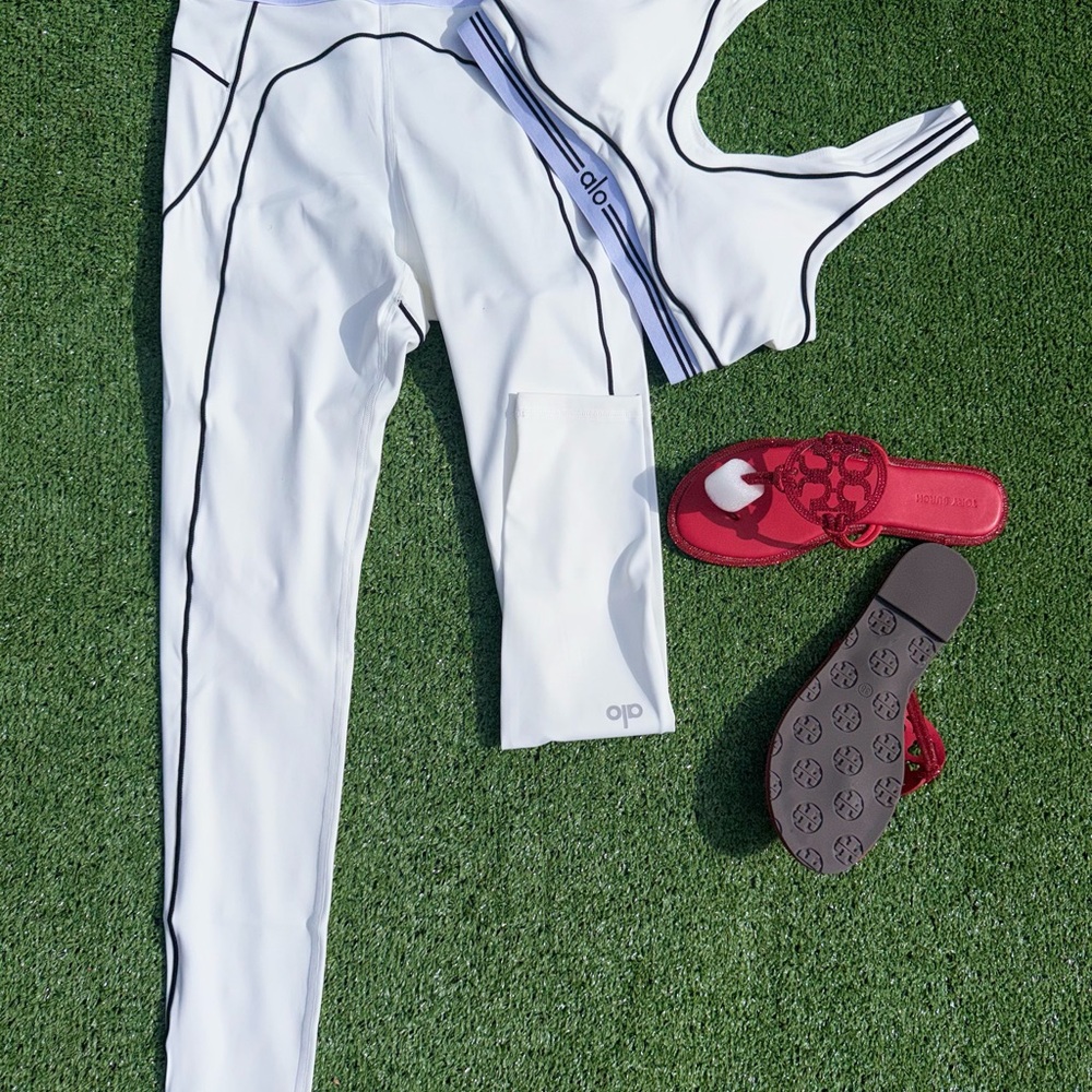ALO Yoga White Leggings and Matching Sports Bra with Black Piping